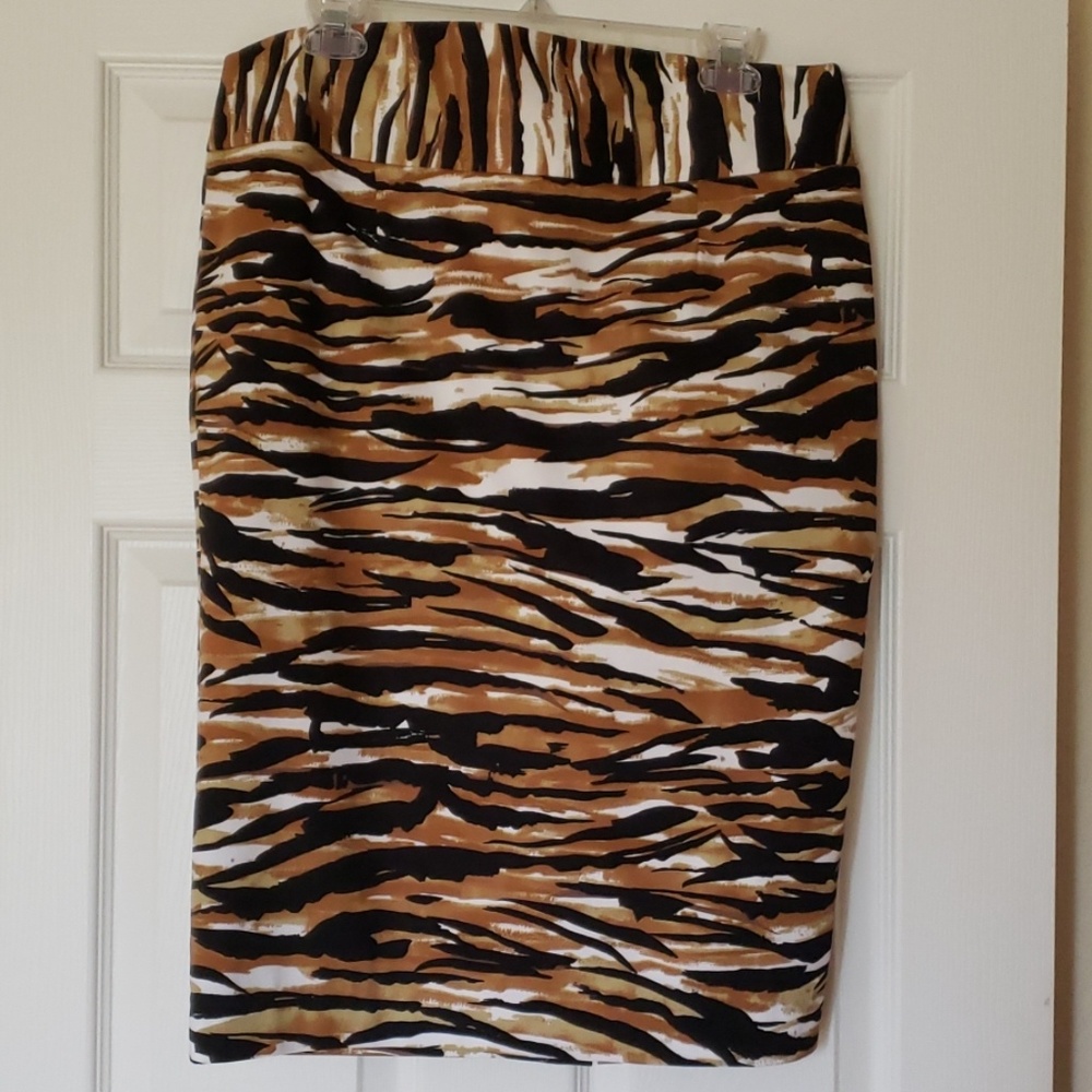 Super Sexy Skirt! Size 12